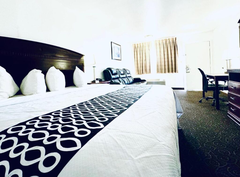 Shiloh Inn Lamesa - Image 4