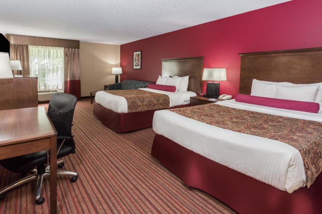 Baymont by Wyndham Mequon Milwaukee Area - Image 4
