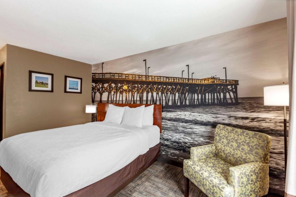 Clarion Pointe Racine - Mount Pleasant - Image 5