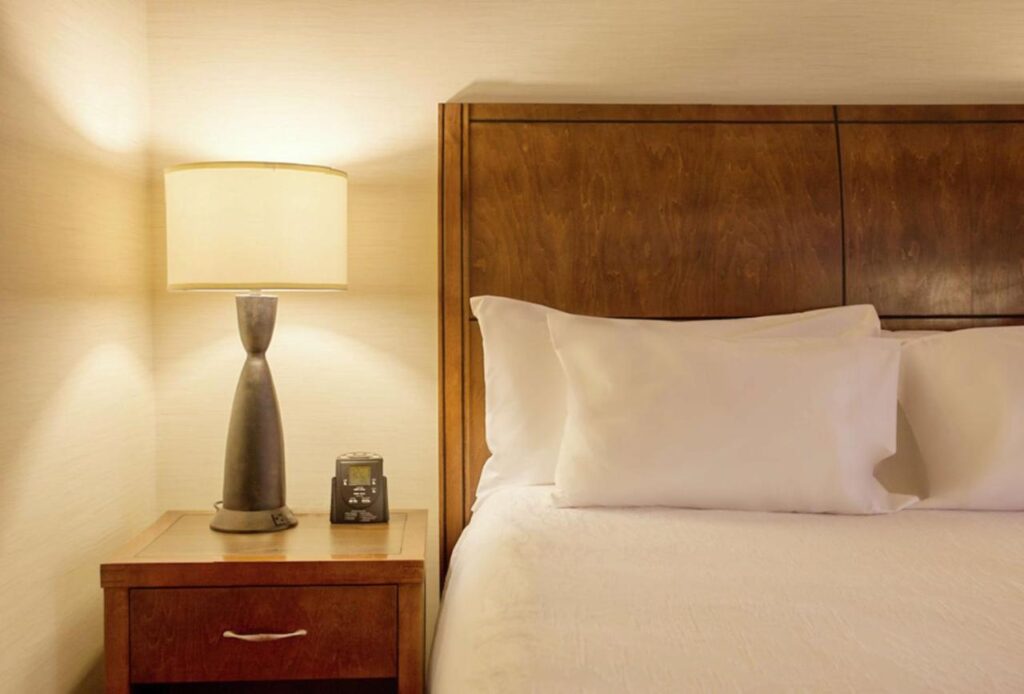 Hilton Garden Inn Milwaukee Downtown - Image 3