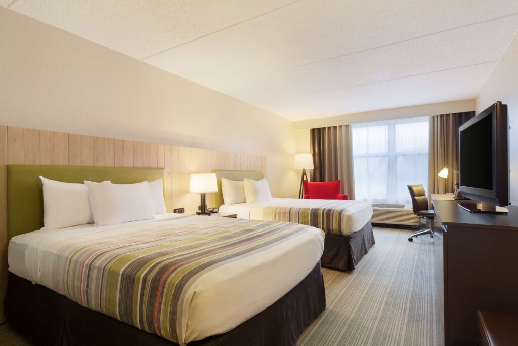Country Inn & Suites by Radisson, Bloomington at Mall of America, MN - Image 6