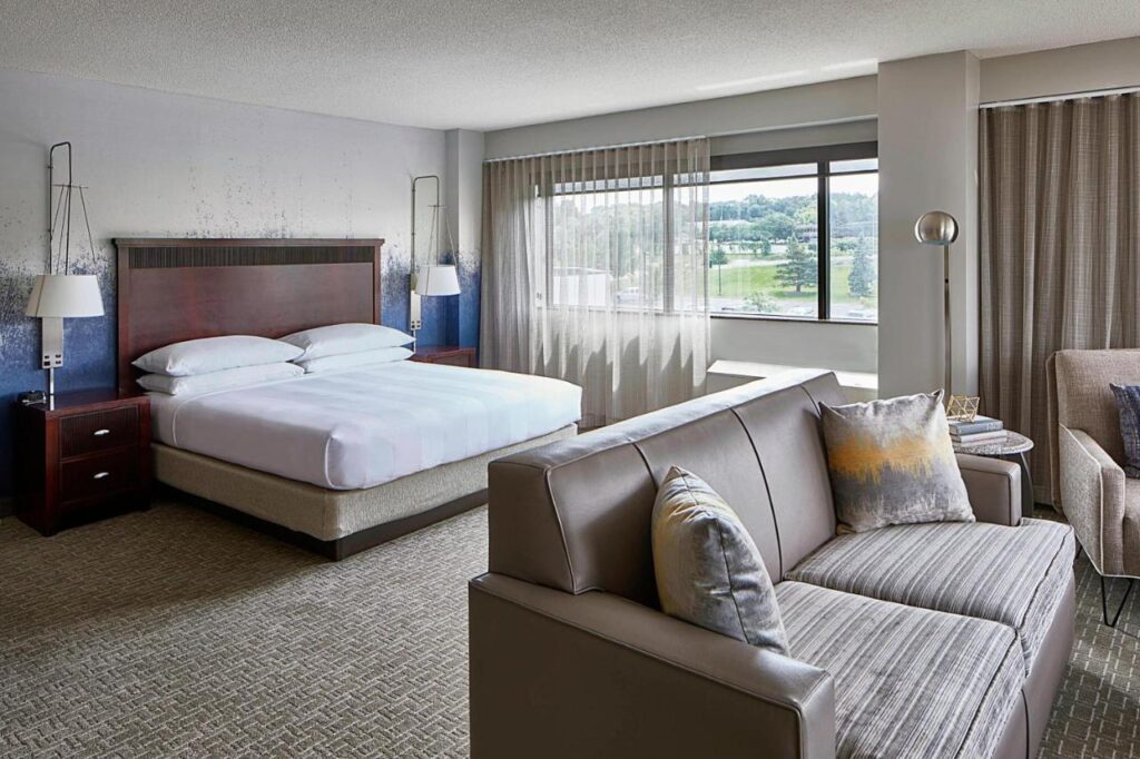 Minneapolis Marriott West - Image 2