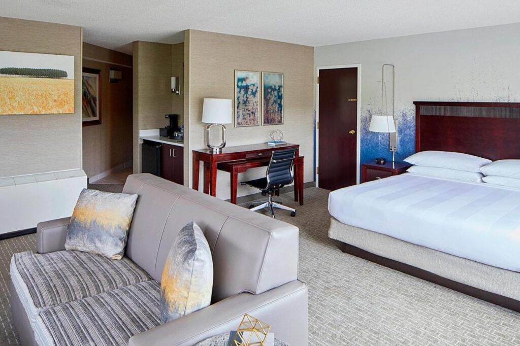 Minneapolis Marriott West - Image 3