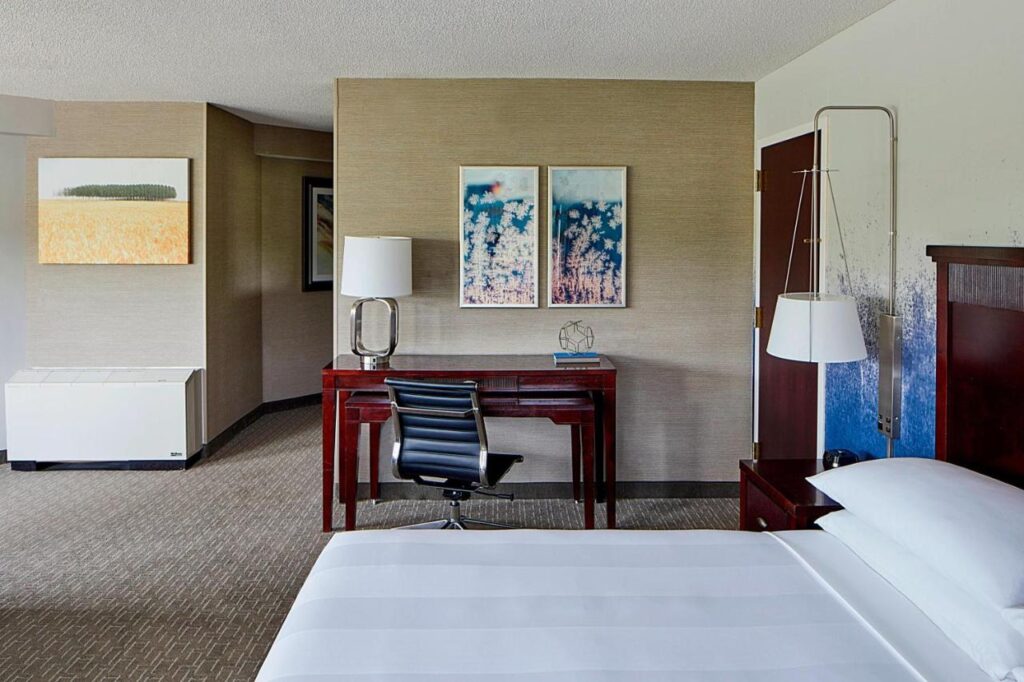 Minneapolis Marriott West - Image 4