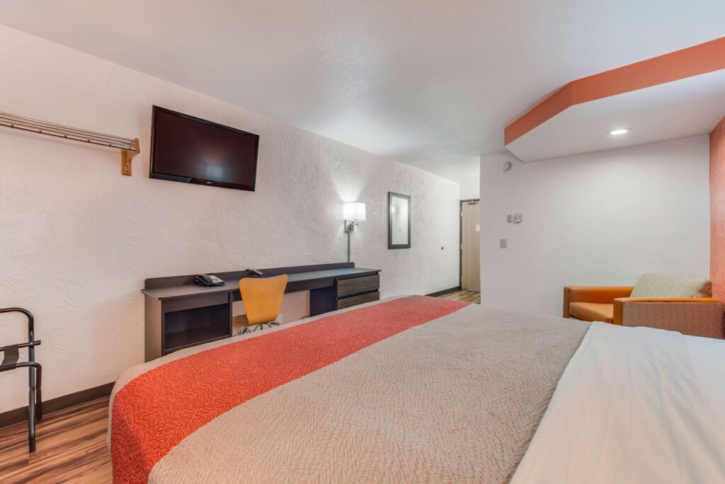 Motel 6-Saint Paul, MN - I-94 - Image 6