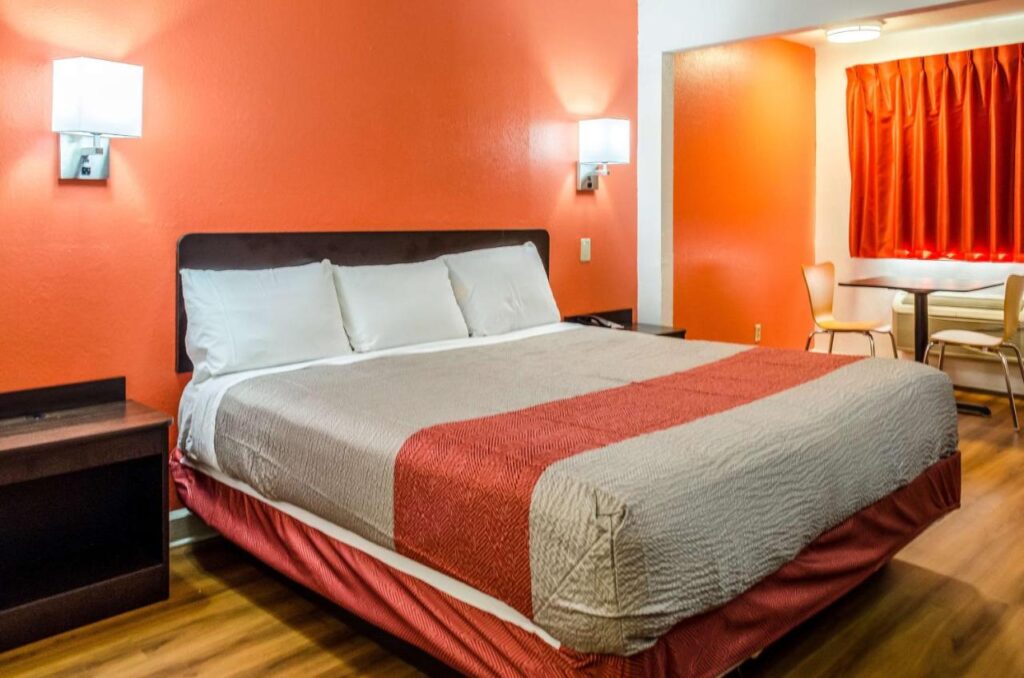 Motel 6-Saraland, AL - Image 3