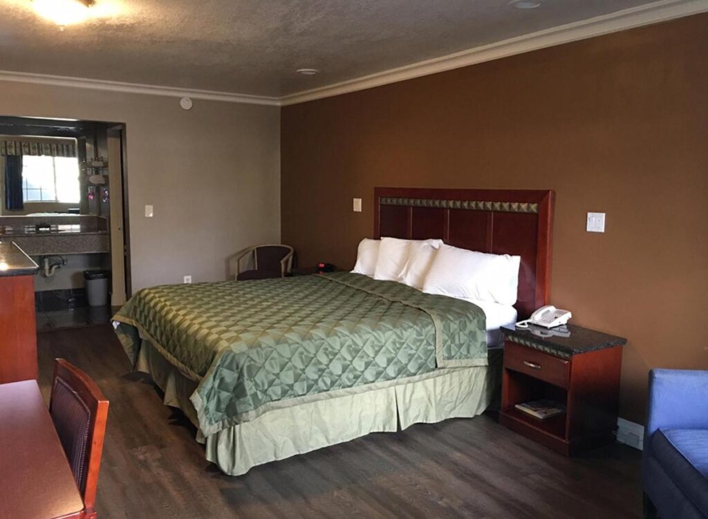 Circle City Inn - Image 1