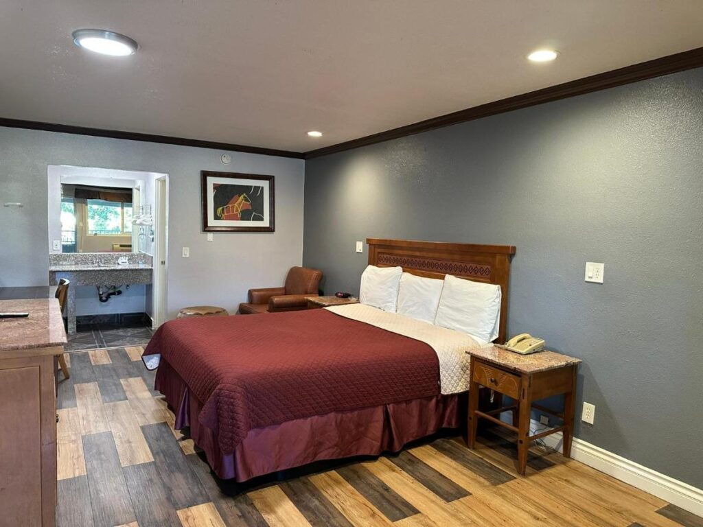 Circle City Inn - Image 4