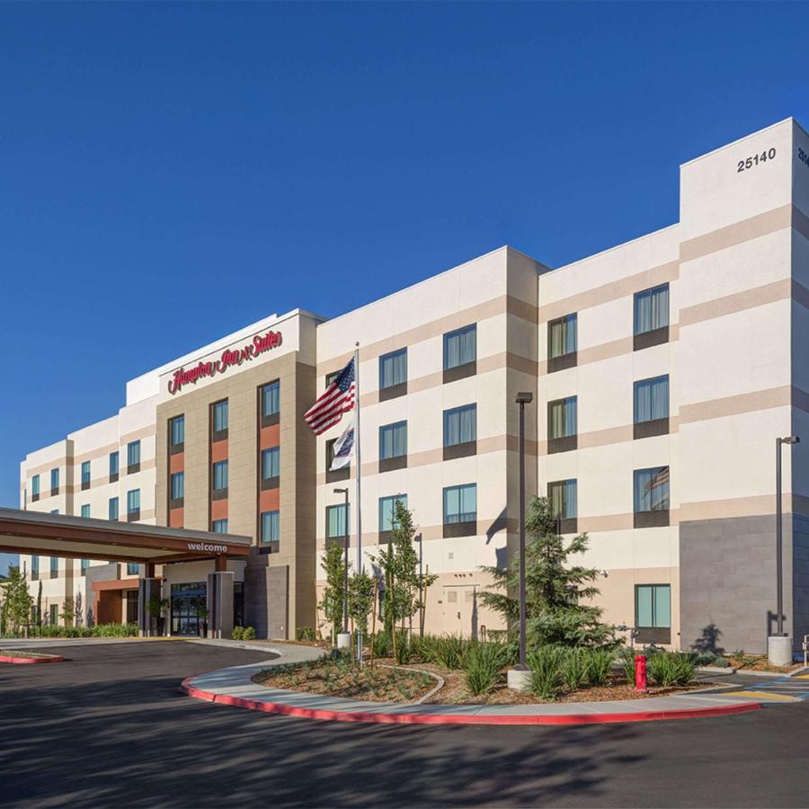Hampton Inn & Suites Murrieta Temecula - Image 1