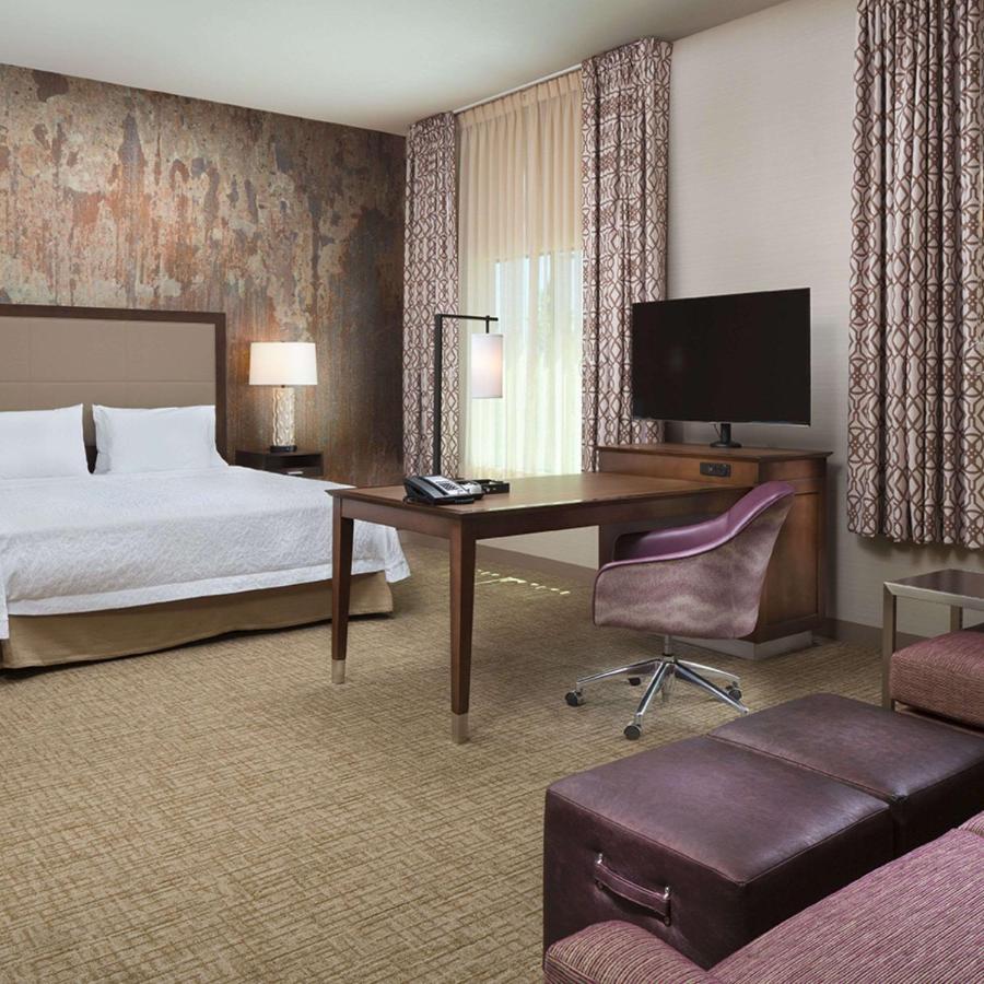 Hampton Inn & Suites Murrieta Temecula - Image 4