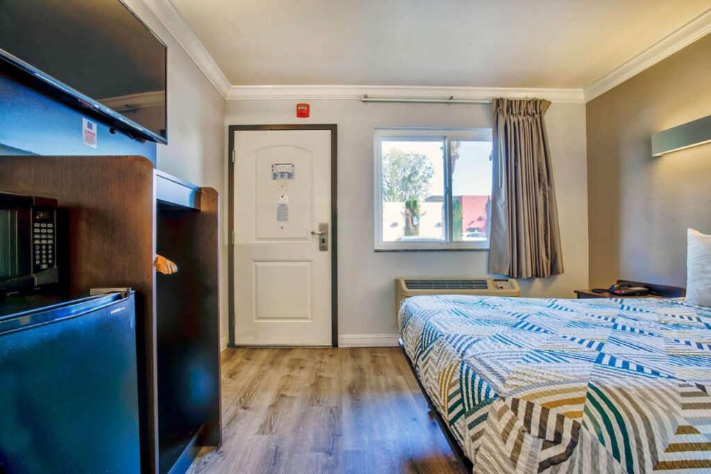 Motel 6-Menifee, CA - Image 3