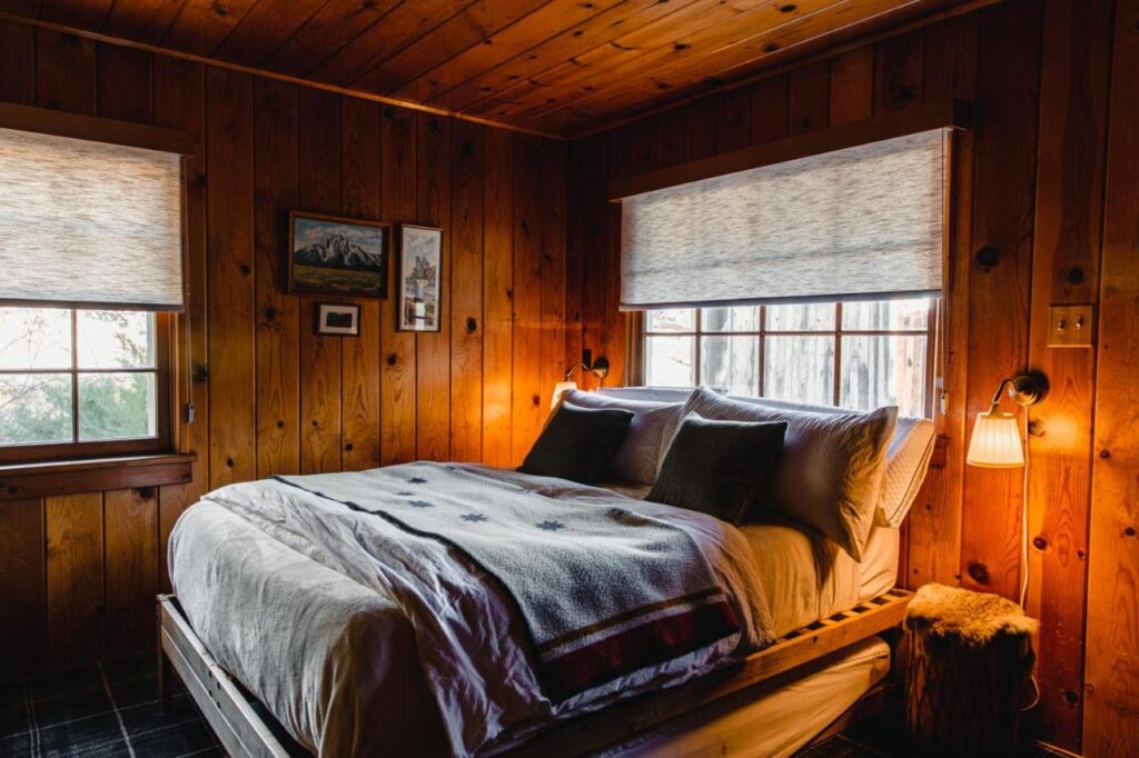 The Fireside Inn - Image 2