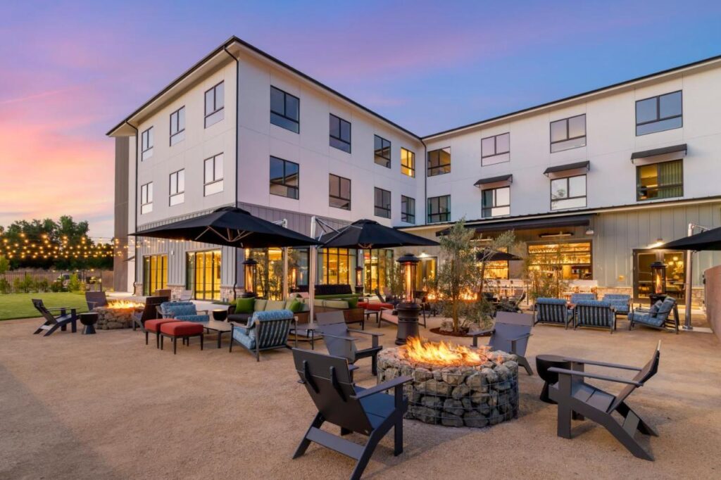 Cambria Hotel Templeton - Paso Robles - Image 1