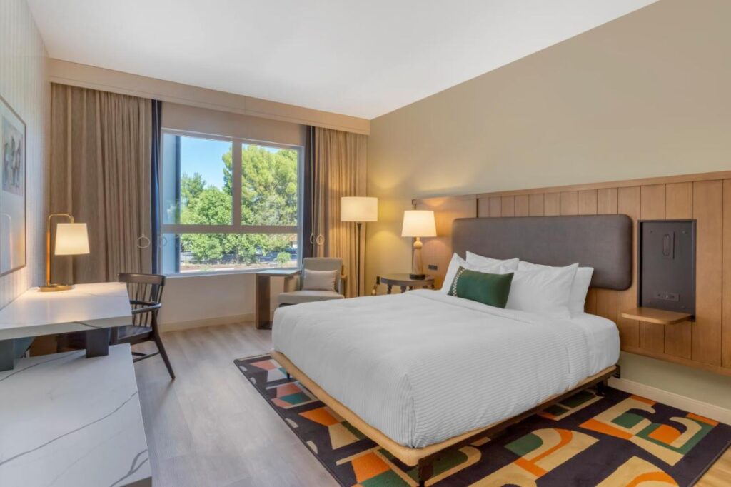 Cambria Hotel Templeton - Paso Robles - Image 4