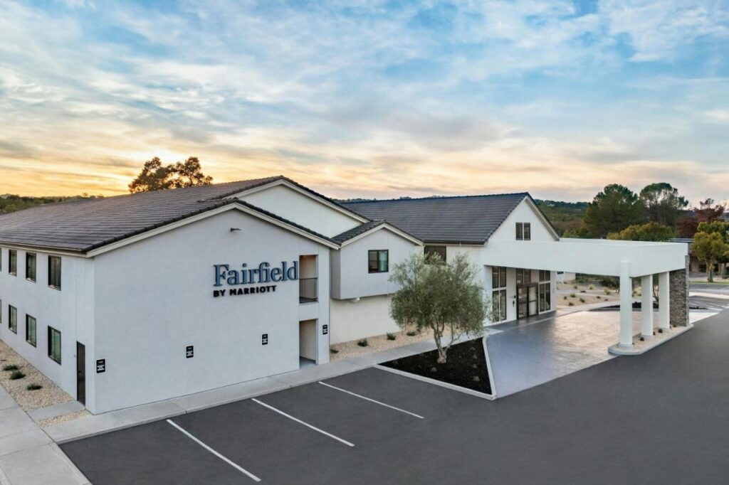 Fairfield by Marriott Inn & Suites Atascadero Paso Robles - Image 1
