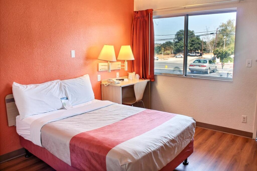 Motel 6-Atascadero, CA - Image 2