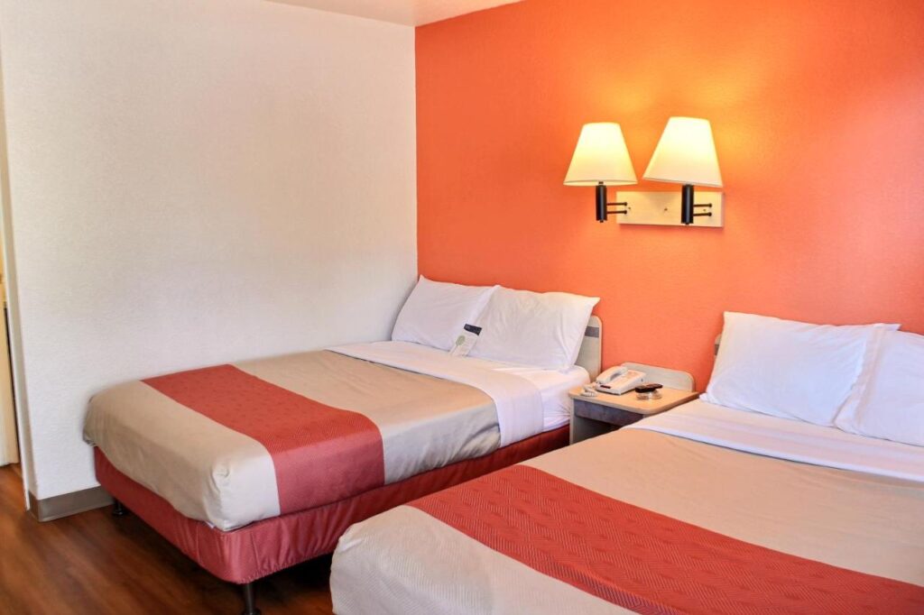 Motel 6-Atascadero, CA - Image 4