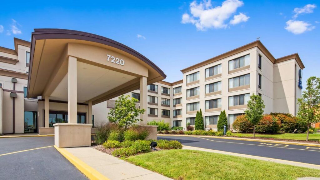 Best Western Executive Inn Kenosha - Pleasant Prairie - Image 1