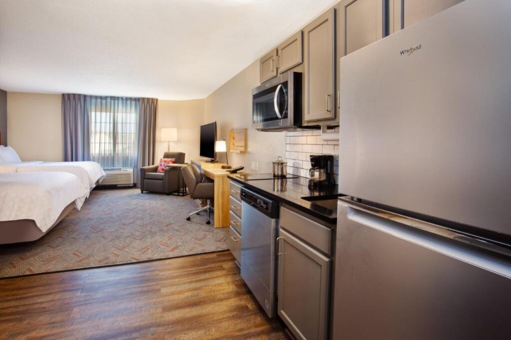 Candlewood Suites Kenosha - Pleasant Prairie by IHG - Image 5
