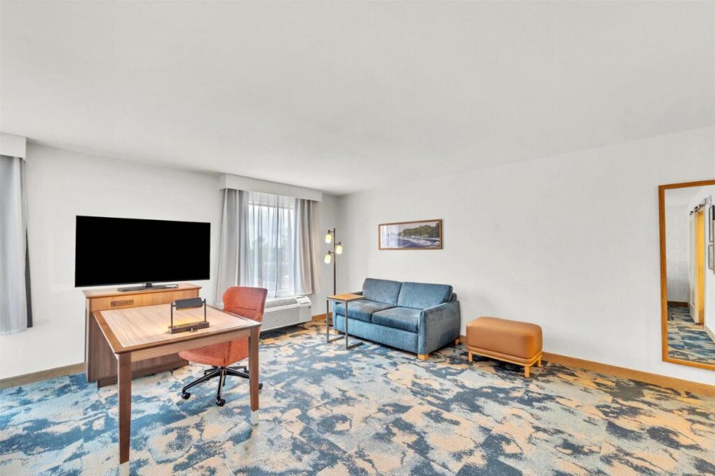 Hampton Inn & Suites Kenosha Pleasant Prairie - Image 3