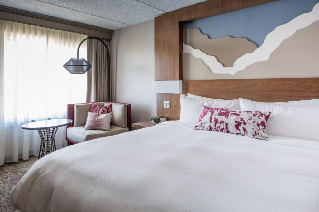 Napa Valley Marriott Hotel & Spa - Image 2