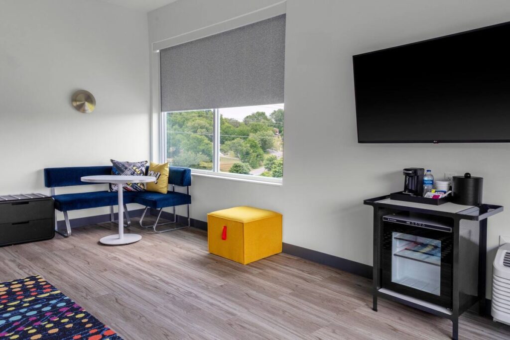 Aloft by Marriott Nashville Airport - Image 6
