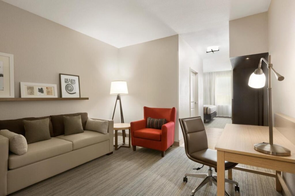 Country Inn & Suites by Radisson, New Braunfels, TX - Image 6