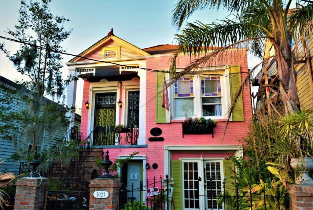 Madame Isabelle's House - Image 1