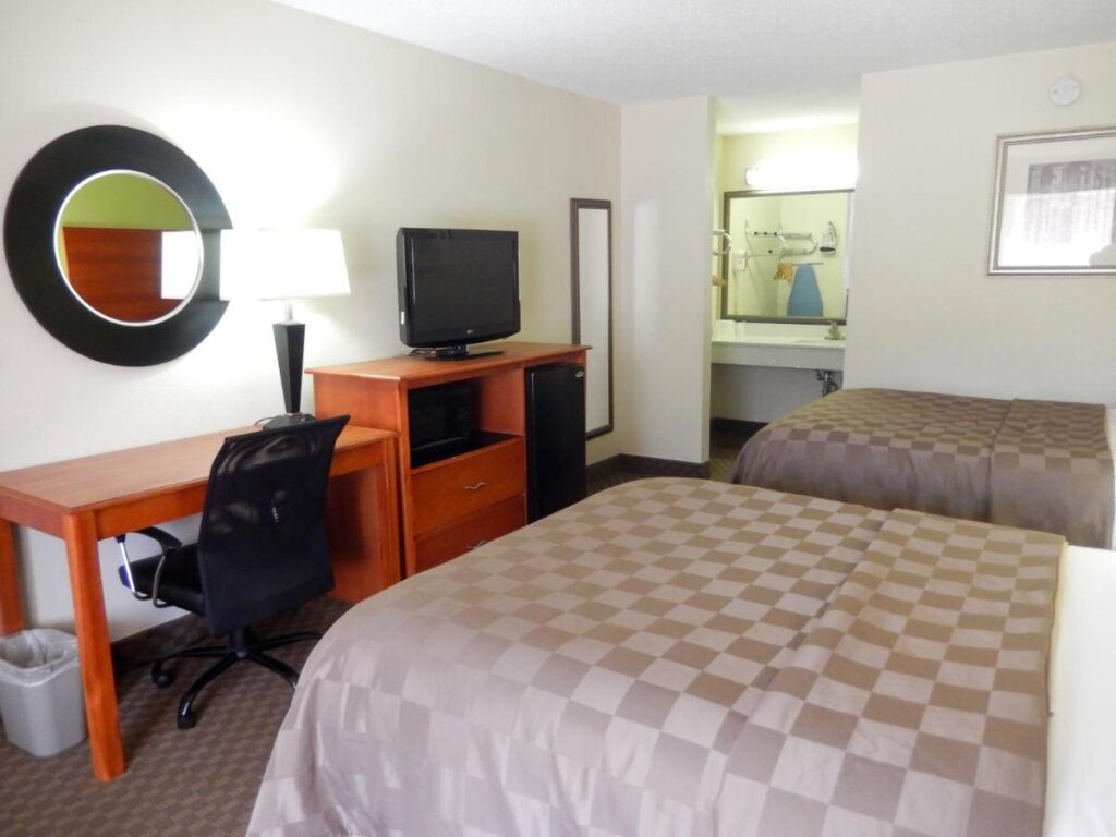 Motel 6-Luling, LA - Image 5