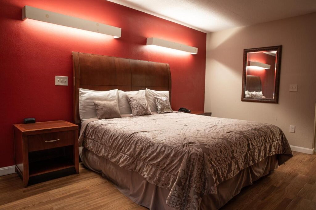Classic Motor Lodge Providence - West Greenwich - Image 4