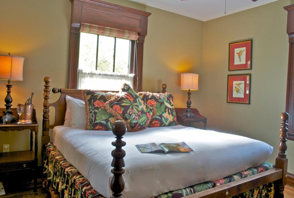 Hilltop Inn - Image 2