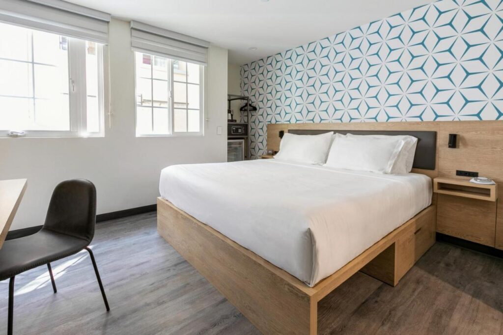 Kasa Niche Hotel Redwood City - Image 2