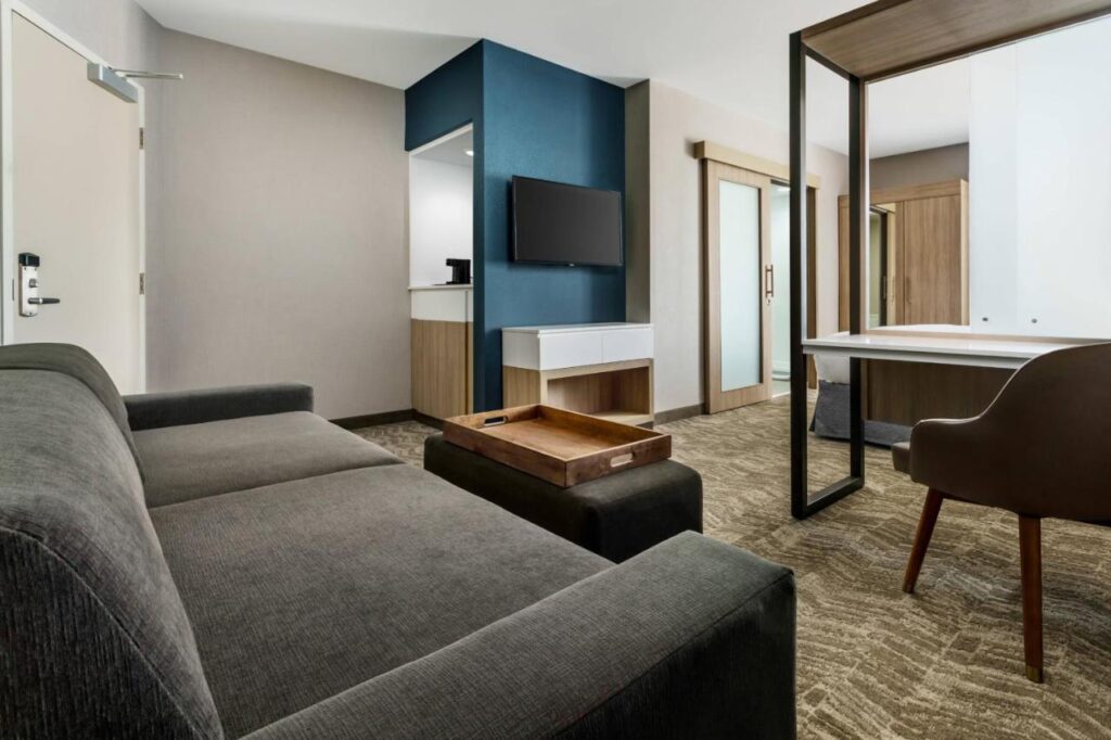 SpringHill Suites by Marriott Belmont Redwood Shores - Image 3