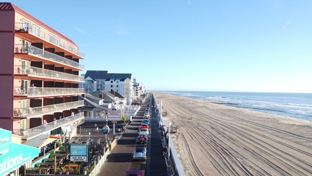 Americana Motor Inn on Boardwalk - Image 5