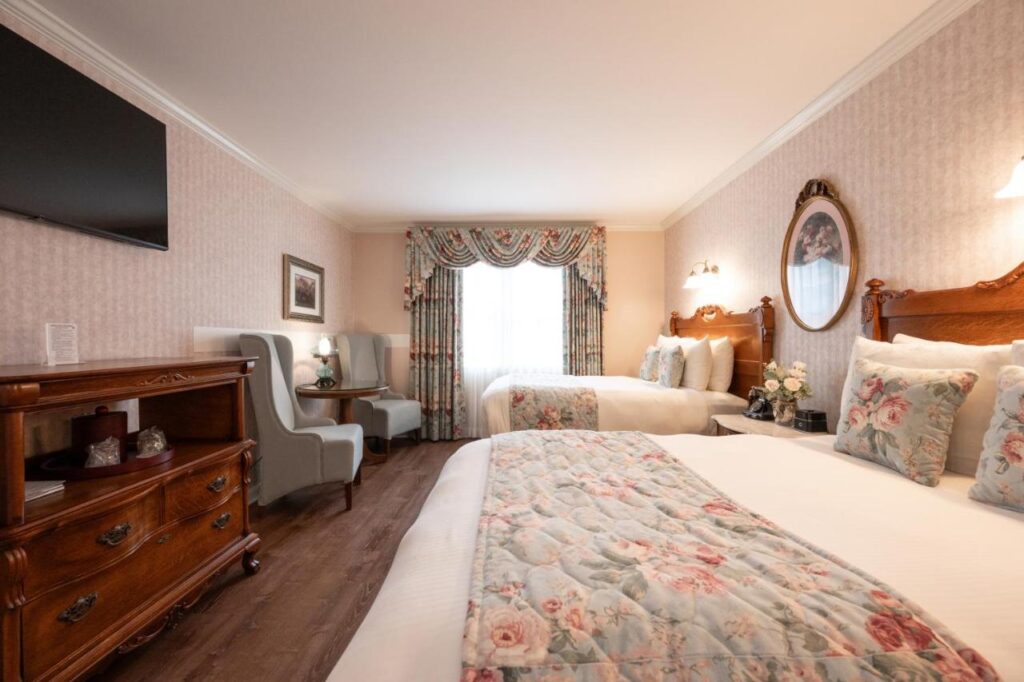 Boardwalk Plaza Hotel - Image 2