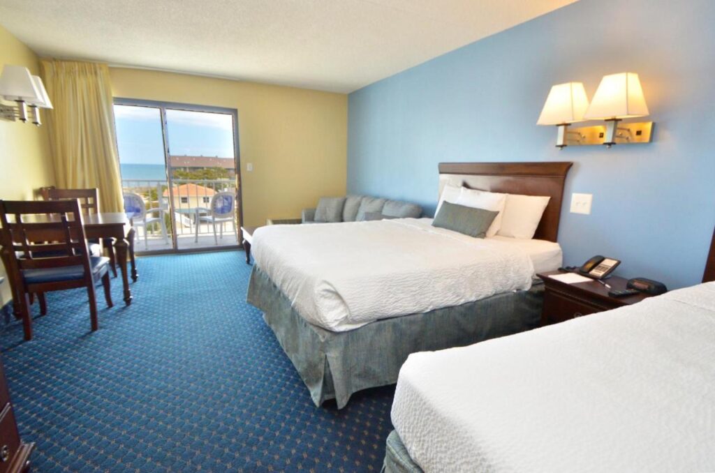 Coastal Palms Inn and Suites - Image 6