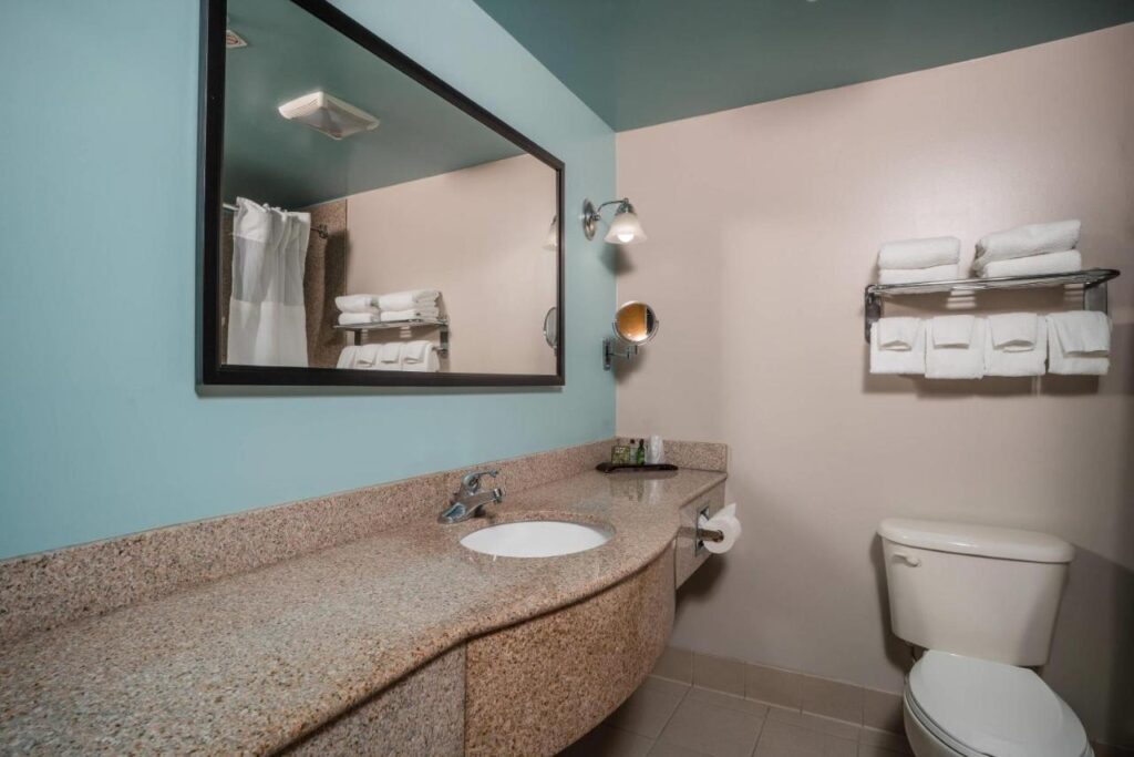 Gateway Hotel & Suites Ocean City, an Ascend Collection Hotel - Image 4