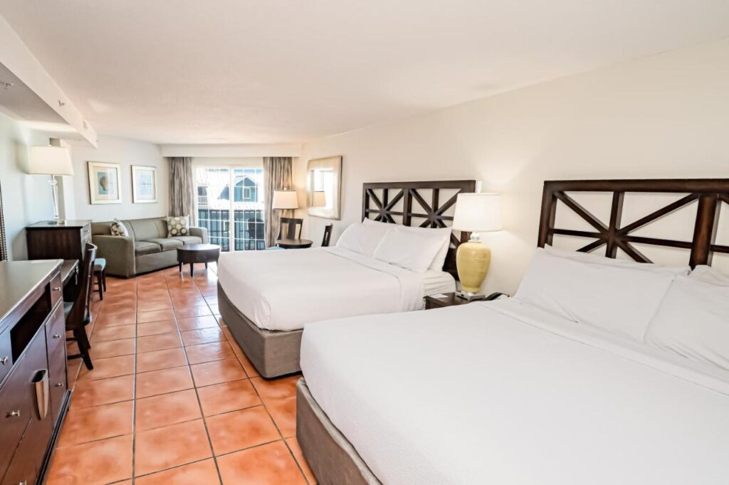 Tidelands Caribbean Boardwalk Hotel and Suites - Image 4