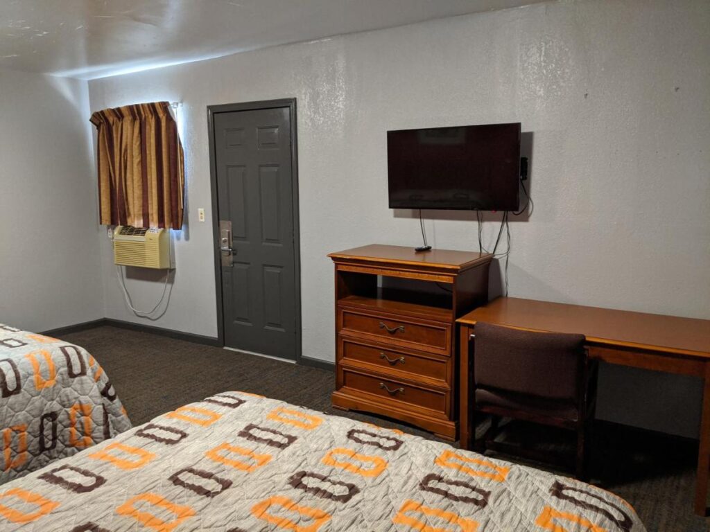 Budget Inn El Reno - Image 3