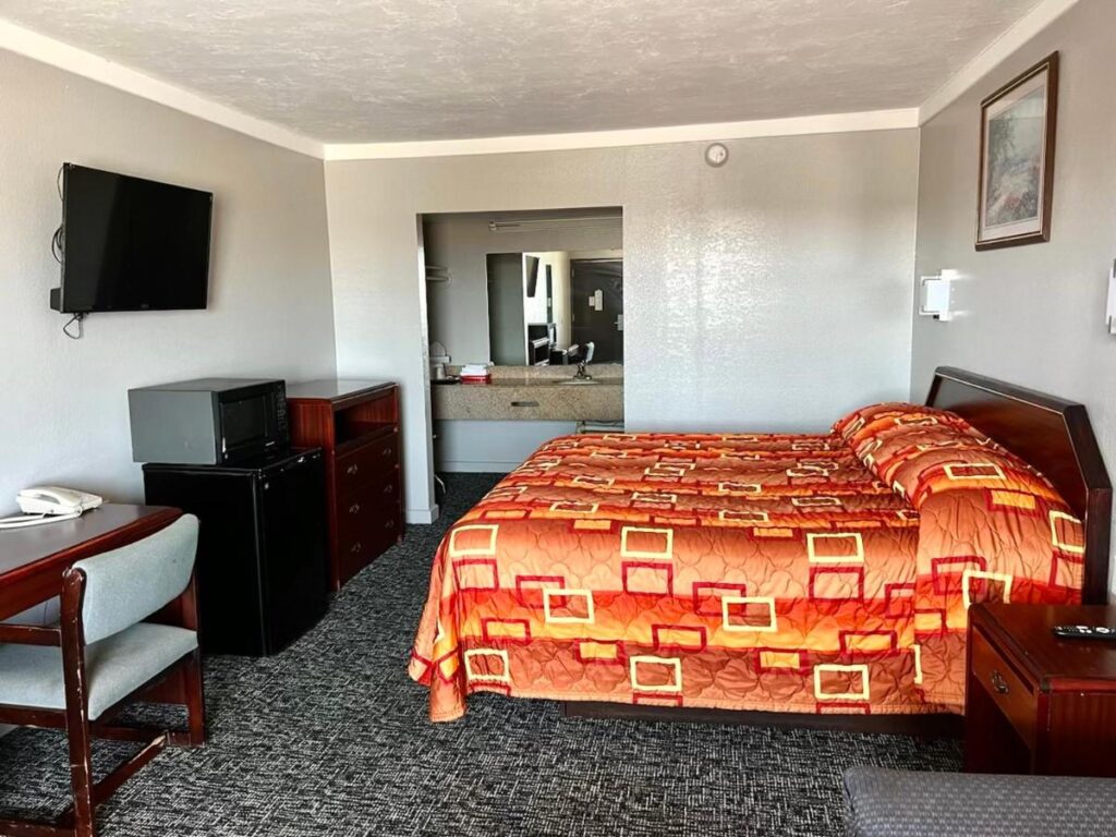 Hotel 81 El Reno - Image 5