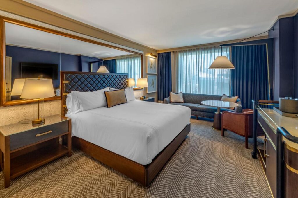 Omni Oklahoma City Hotel - Image 4