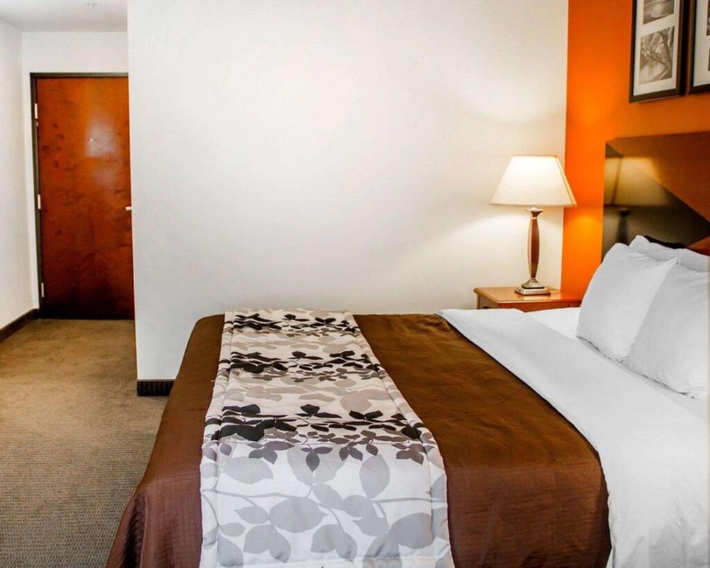 Sleep Inn & Suites Oklahoma City Northwest - Image 2