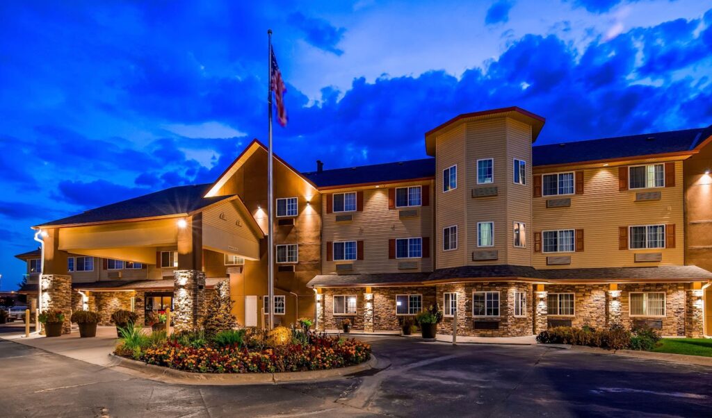 Old Mill Inn - Image 6