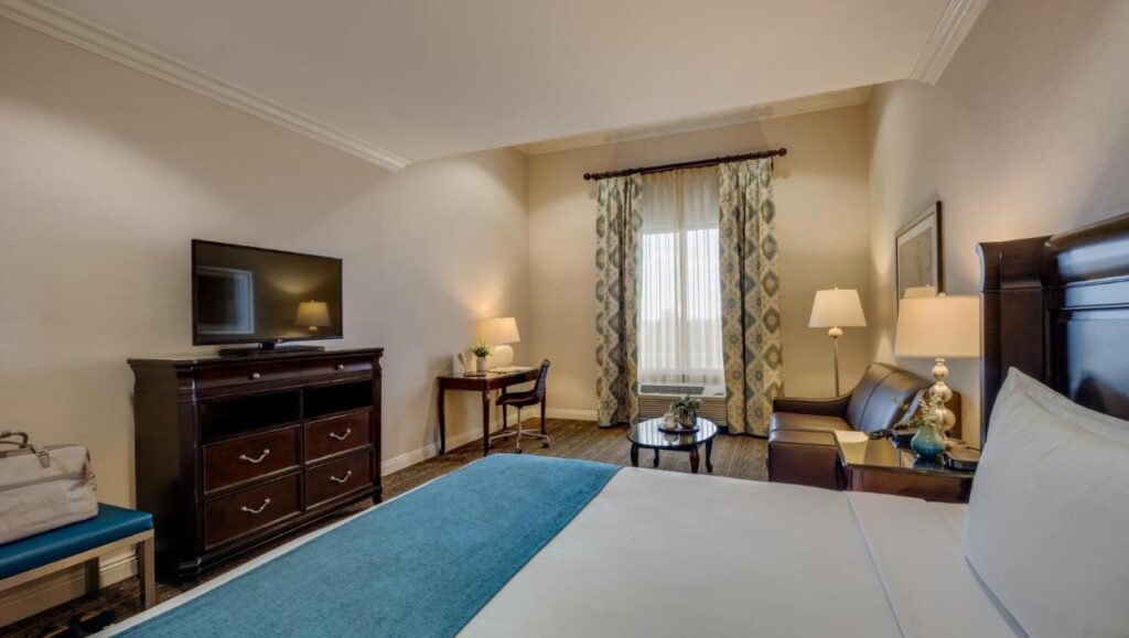 Ayres Hotel Fountain Valley - Huntington Beach - Image 3