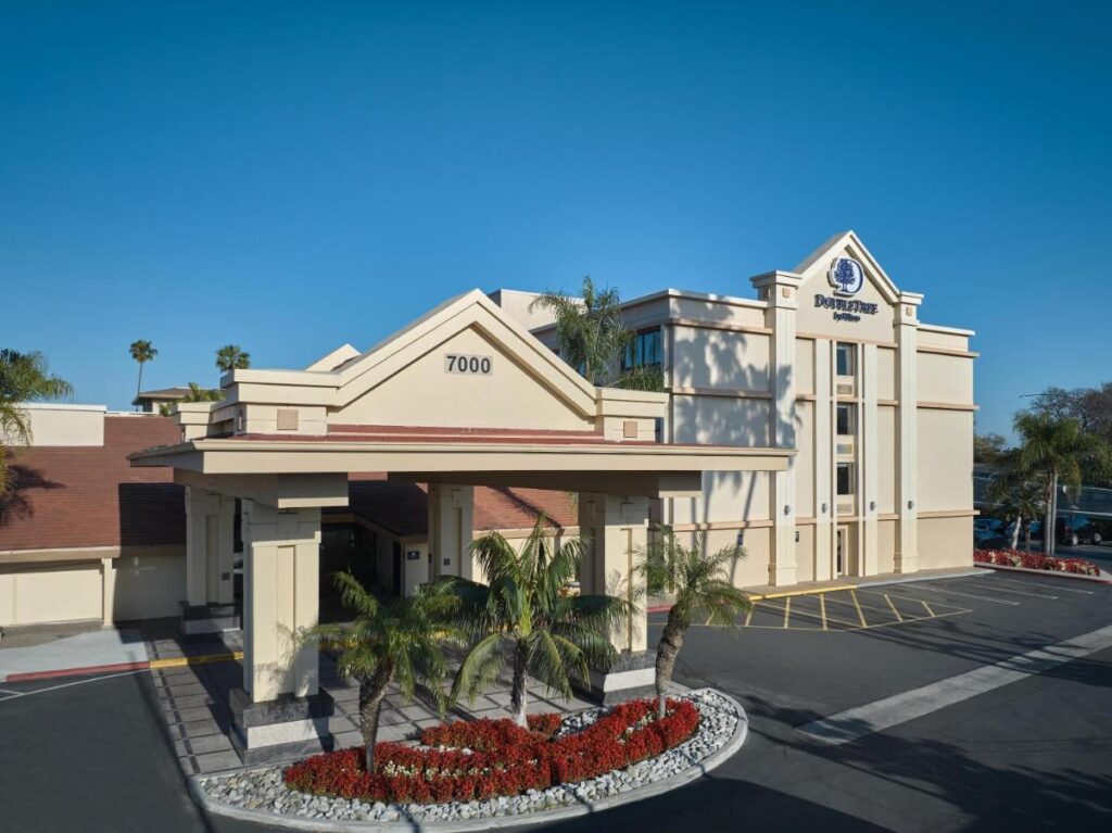 Doubletree by Hilton Buena Park - Image 1