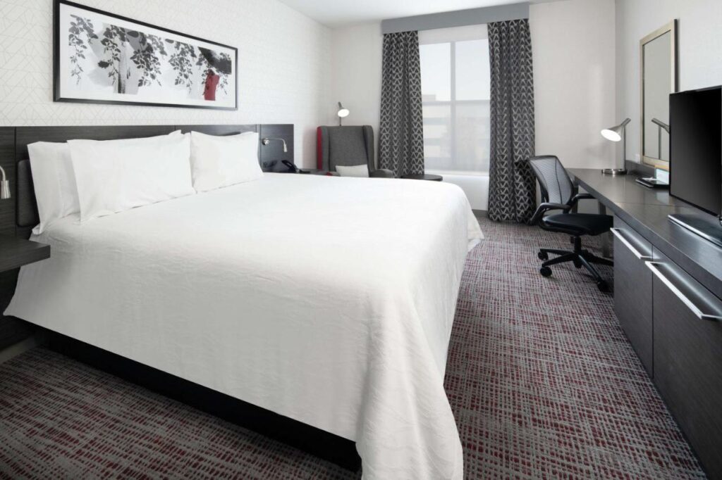 Hilton Garden Inn Irvine Spectrum Lake Forest - Image 3