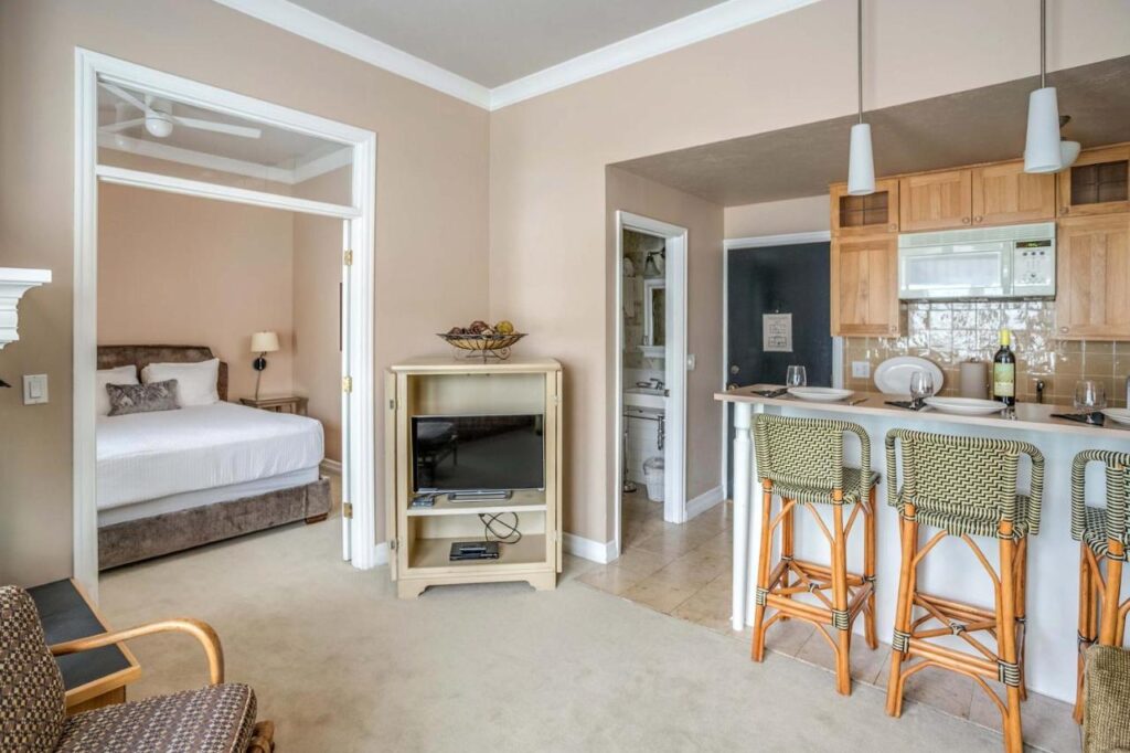 Cannon Beach Hotel Collection - Image 2