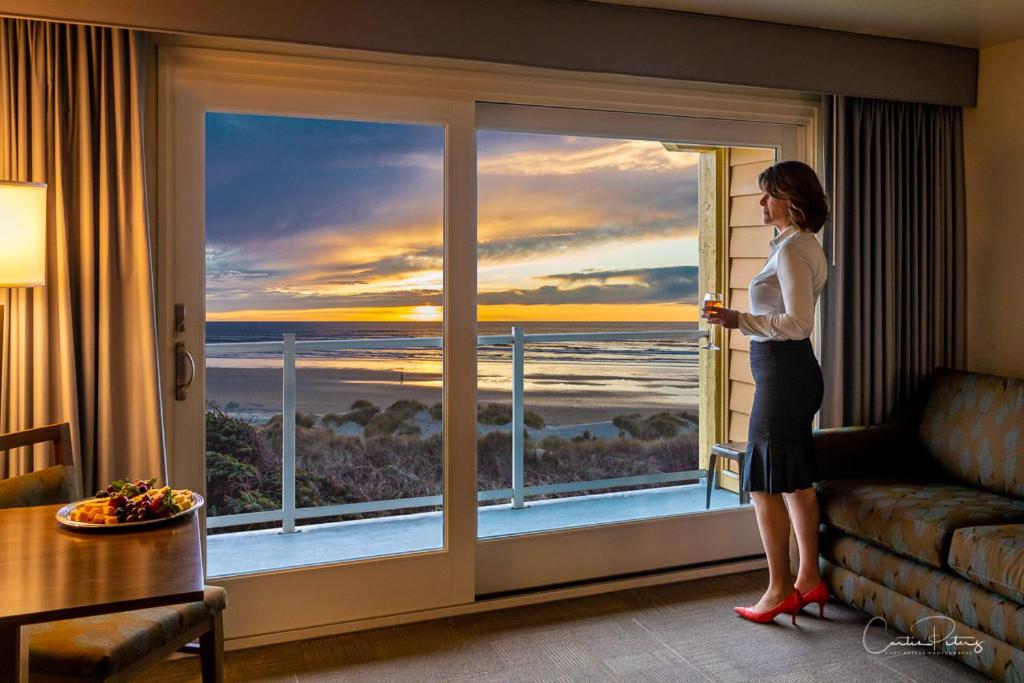 Driftwood Shores Resort - Image 1