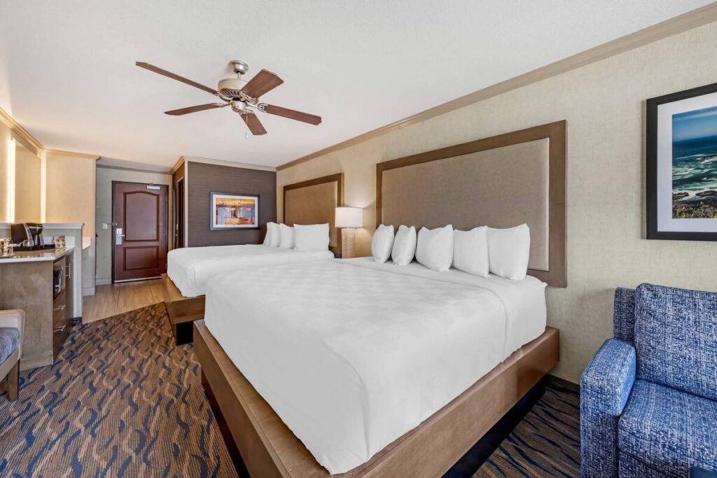 Elizabeth Oceanfront Suites, an Ascend Collection Hotel - Image 2