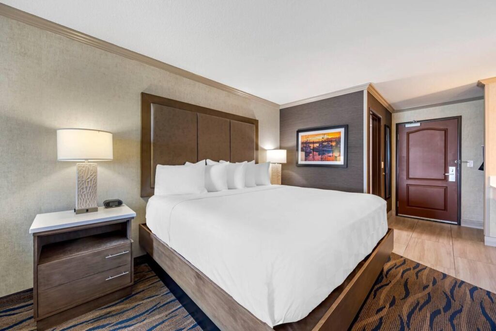 Elizabeth Oceanfront Suites, an Ascend Collection Hotel - Image 6